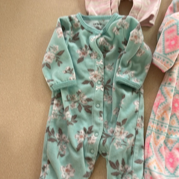 Lot of 5 carters fleece sleep and plays newborn - Picture 5 of 6